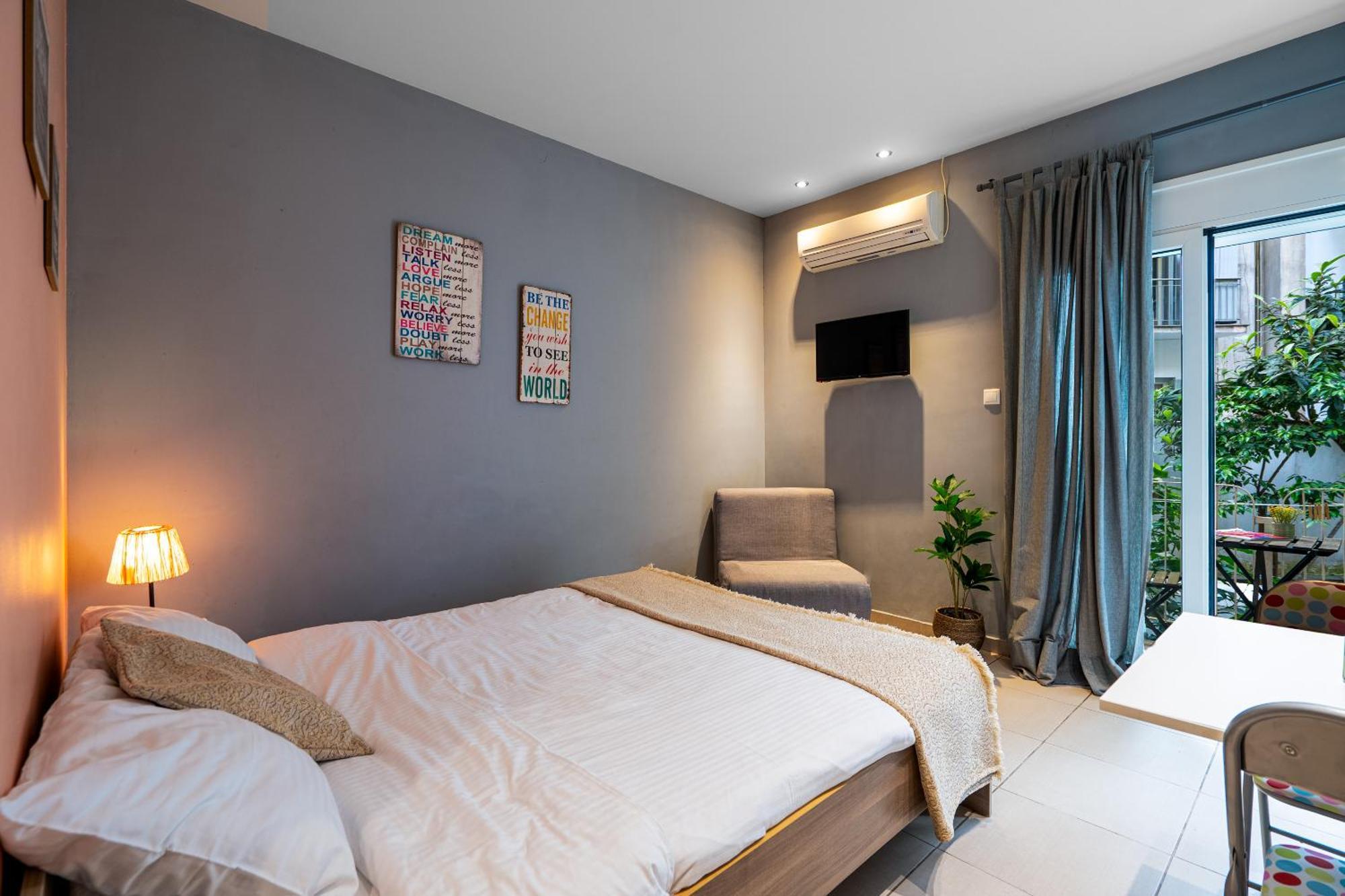 Ideally Located Apartment In Central Αθήνα Εξωτερικό φωτογραφία