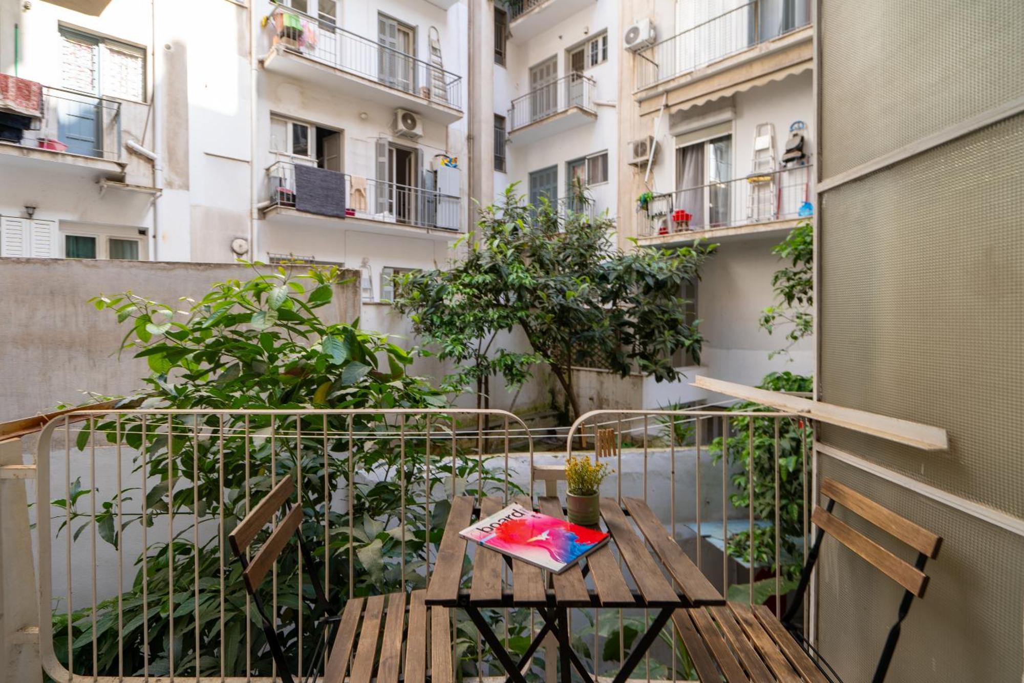 Ideally Located Apartment In Central Αθήνα Εξωτερικό φωτογραφία