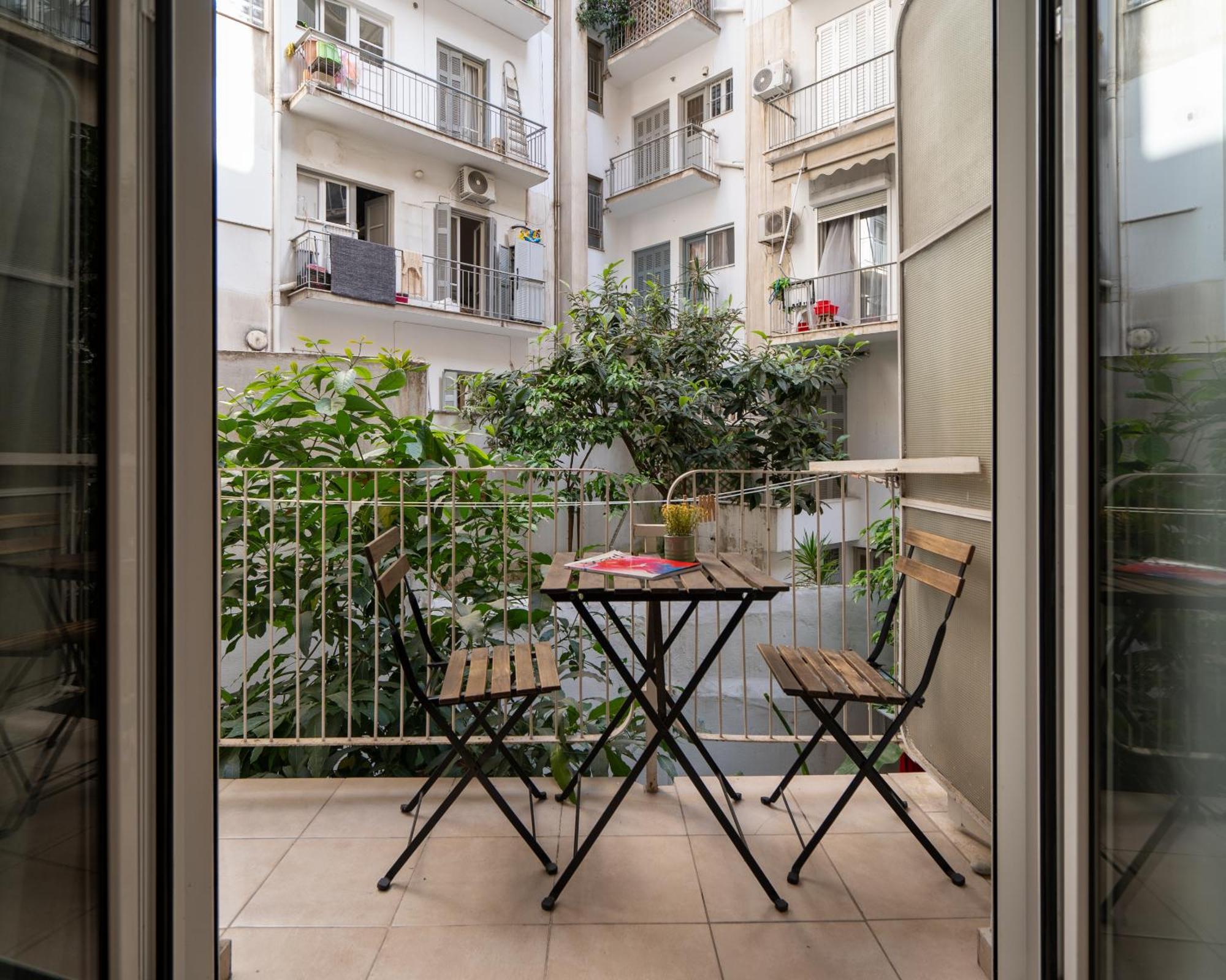 Ideally Located Apartment In Central Αθήνα Εξωτερικό φωτογραφία
